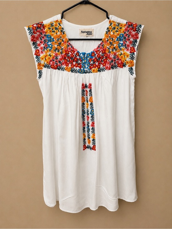 Savanna Jane Dresses & Skirts - Savanna Jane White Sleeveless Tunic with Multicolor Floral Embroidery